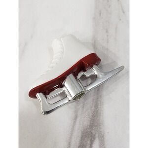 1 ONE REPLACEMENT‎ Bratz Sportz Sports Ice Champions Ice Skates Red & White